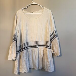 Jane and Delancey Cream and Black Tunic Top
